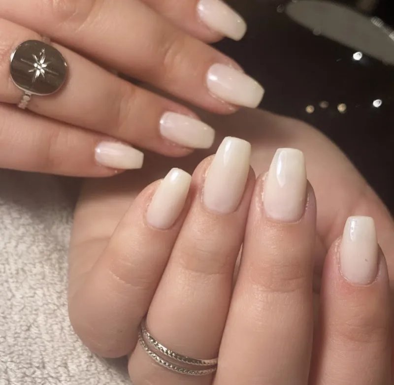 Mademoiselle Anju Salon de Beauté