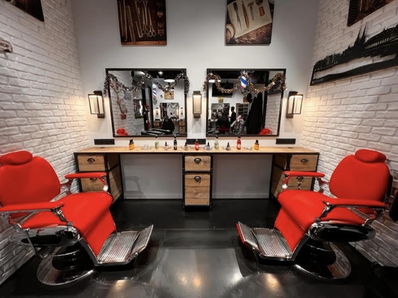 La Famille des Barbiers - Coiffure Bayonne - OneBooking