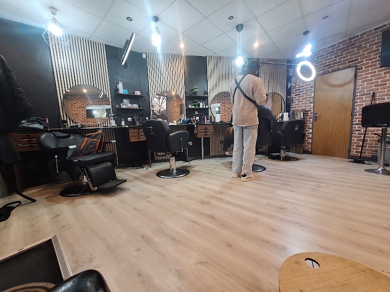 BG BARBER SHOP