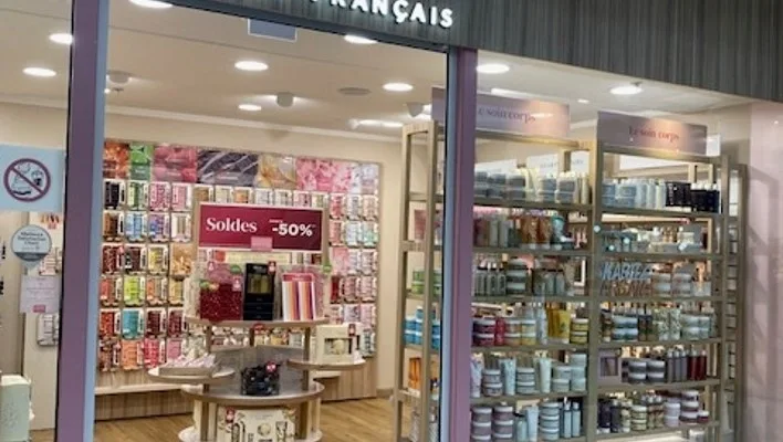 Adopt Parfums - Maquillage Le Mans - Photo de couverture - OneBooking