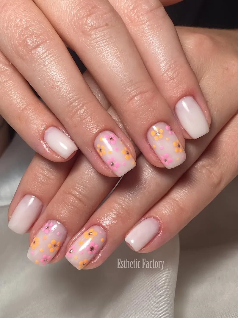 Esthetic Factory - Onglerie - Extensions de cils