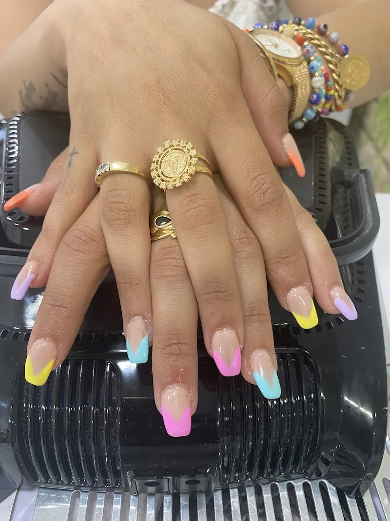 Lsi Nail