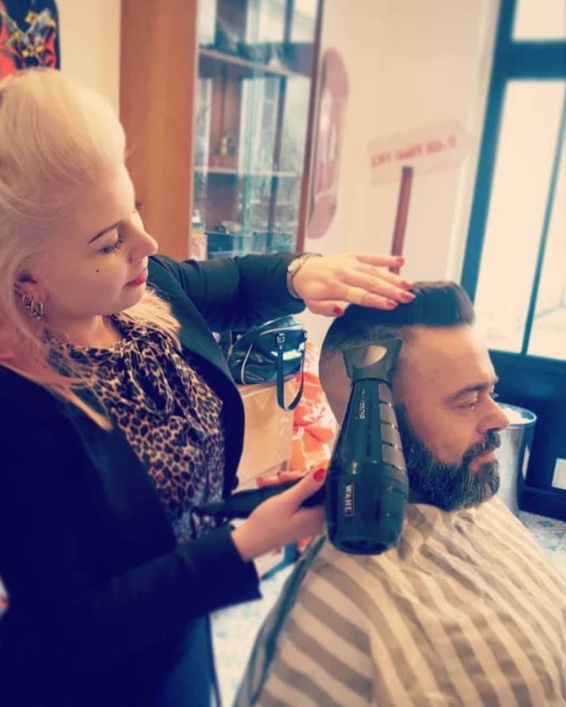 Siouxsie Hair💈 - Coiffure Antwerp - OneBooking