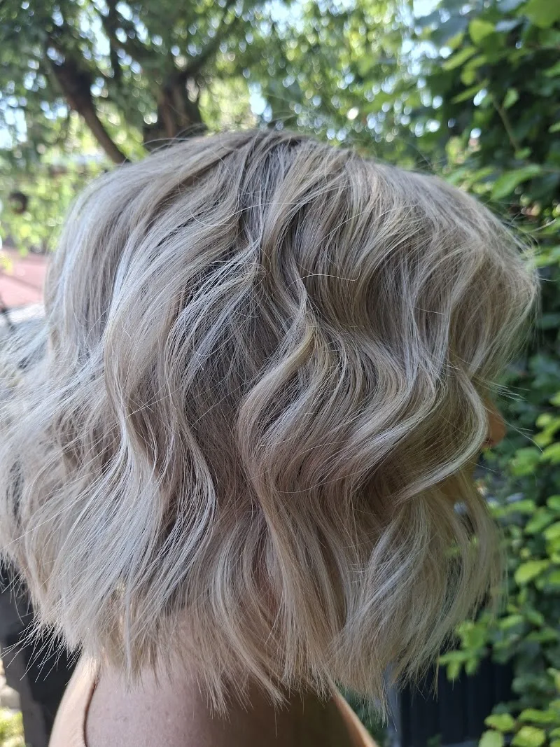 Kapper Maison De Coiffure - Dendermonde - Institut de beauté Dendermonde - OneBooking