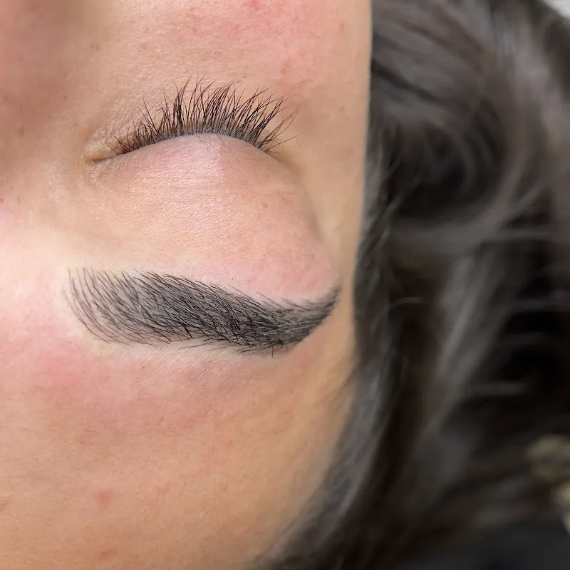 Marisela Rabago by Cejas y Más Estetica y Academia Avanzada en INDIBA y Micropigmentacion Zaragoza - Institut de beauté Zaragoza - Photo de couverture - OneBooking