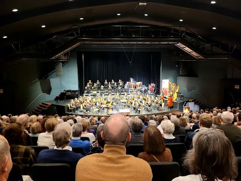 Centre Culturel Vondel Halle - Institut de beauté Halle - OneBooking
