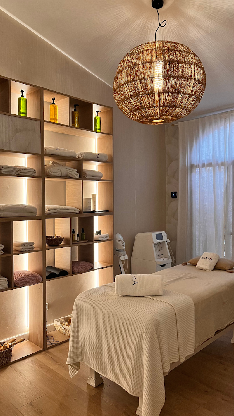 Karma Badalona | Salón de Bienestar y Estética Avanzada