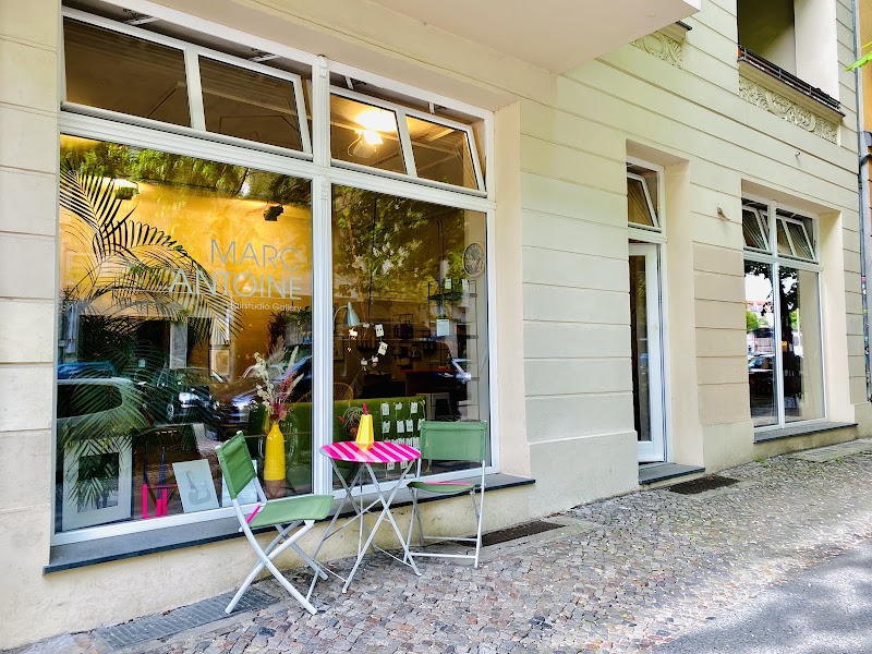 Marc-Antoine HairStudio Gallery - Coiffure Berlin - OneBooking
