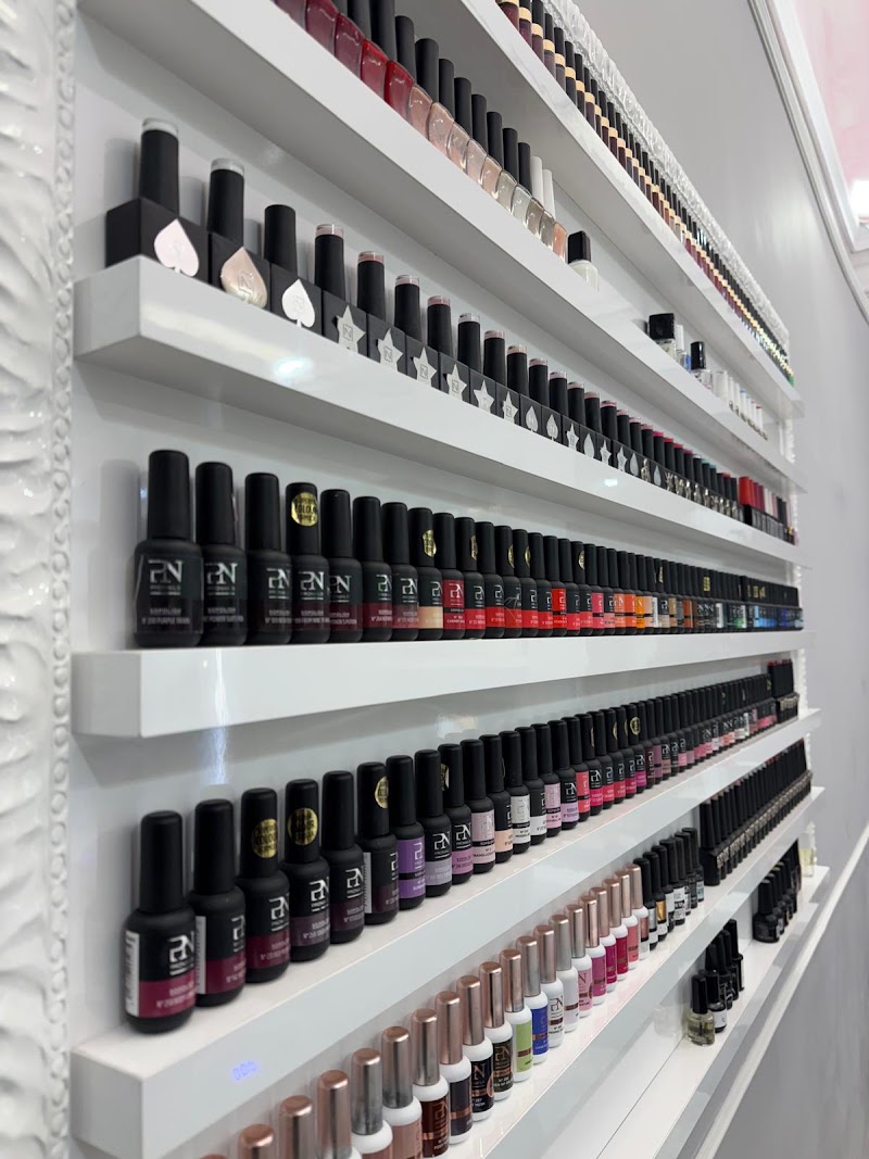 MCP Hair & Beauty e Nails - Coiffure Rome - OneBooking