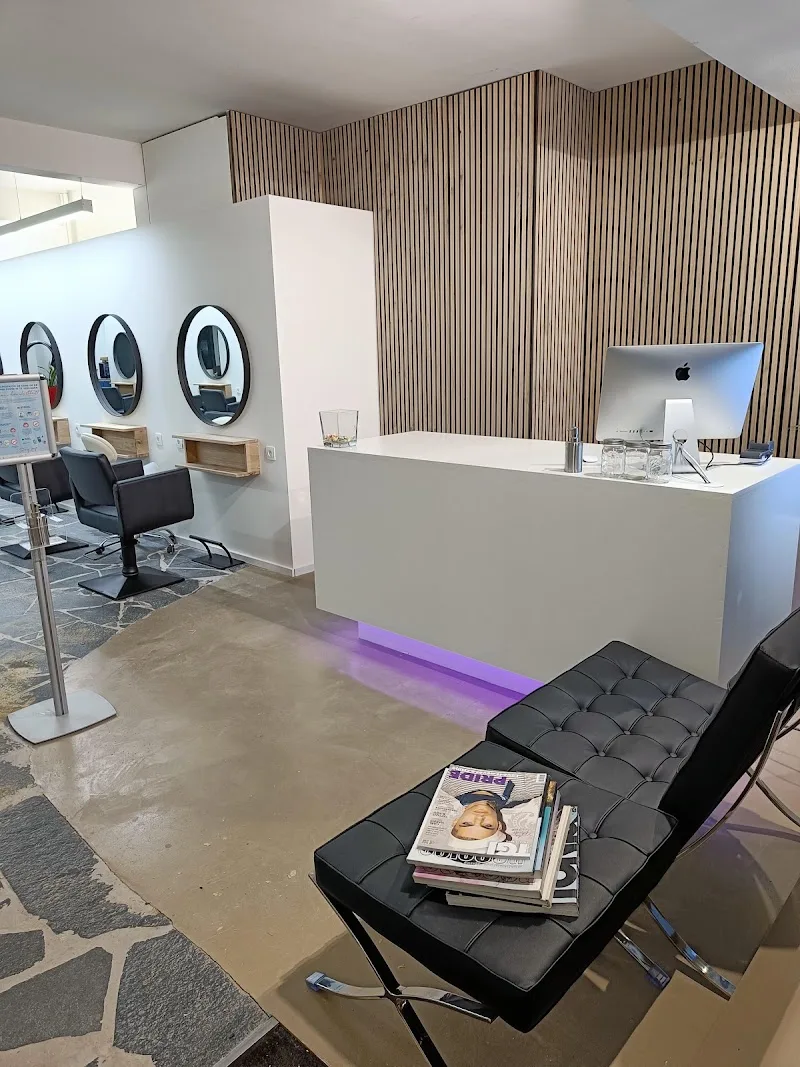 BARBER-ELLA