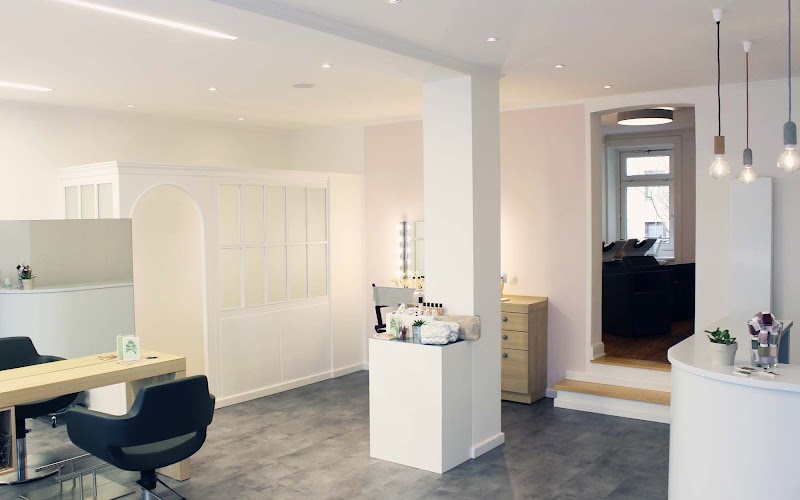 agi& coiffure - Coiffure Hamburg - OneBooking