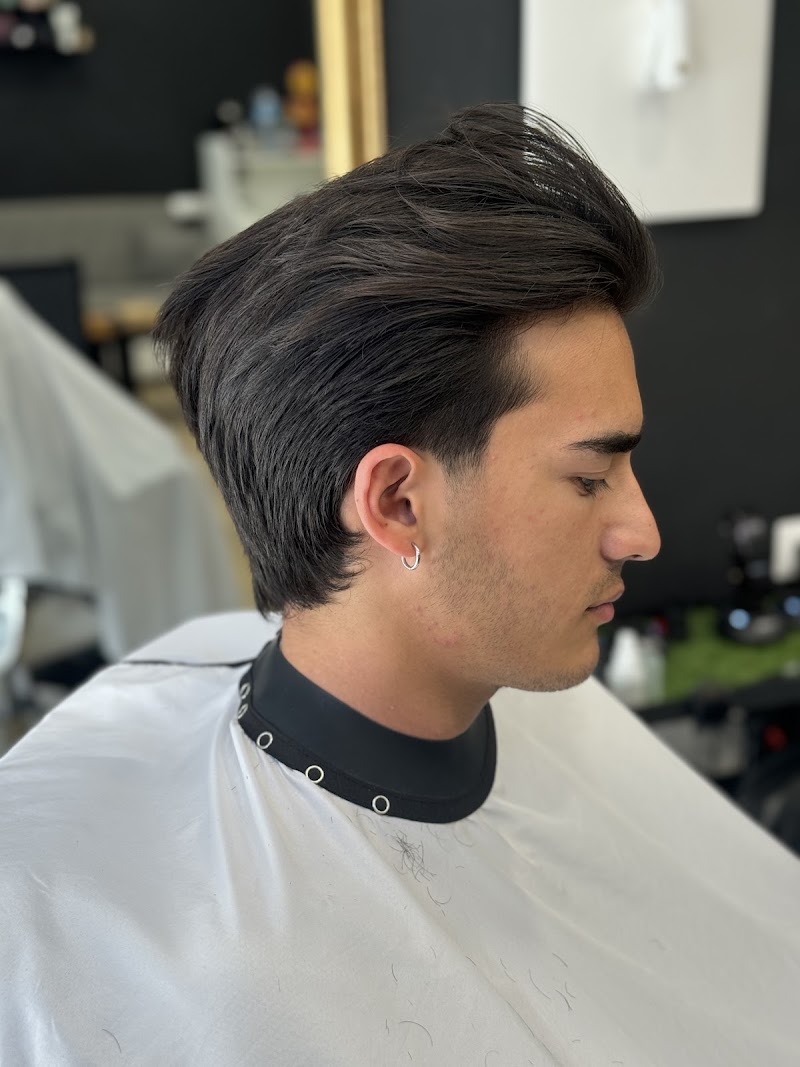 Leofashion Barber Shop - Coiffure Cagliari - OneBooking