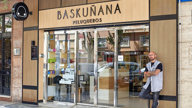 Baskuñana Peluqueros - Coiffure Cartagena - Photo de couverture - OneBooking