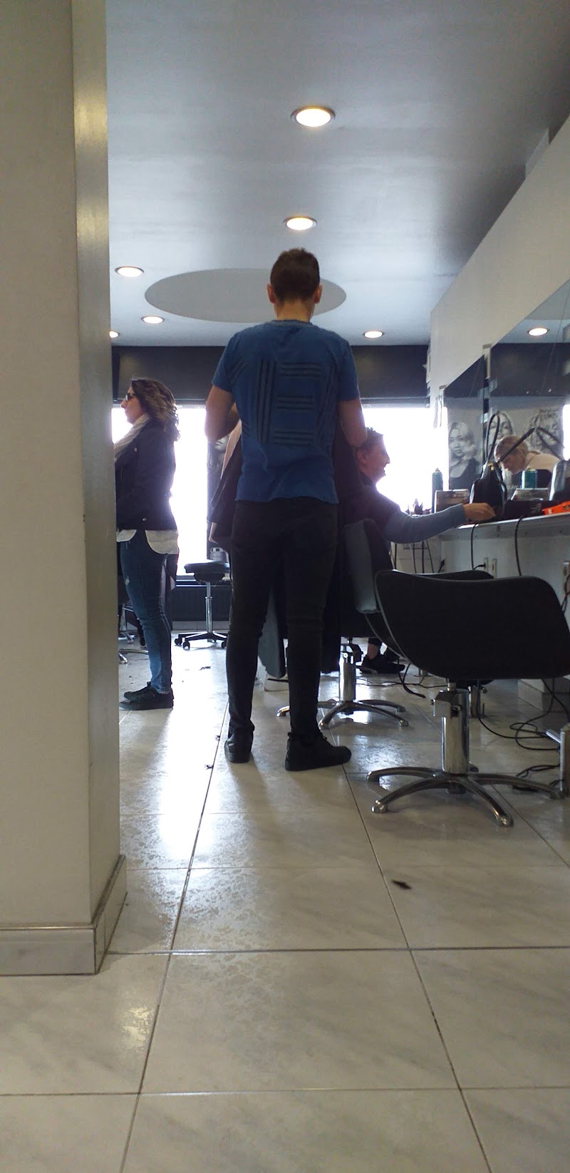 Daly Coiffure - Coiffure Charleroi - OneBooking