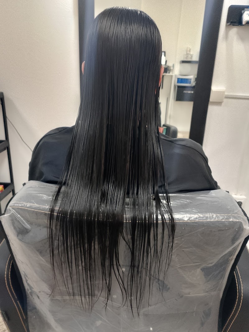 7 Salon de Peluqueria - Coiffure Bilbao - OneBooking