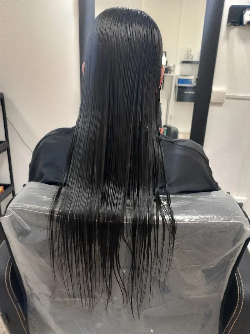 7 Salon de Peluqueria