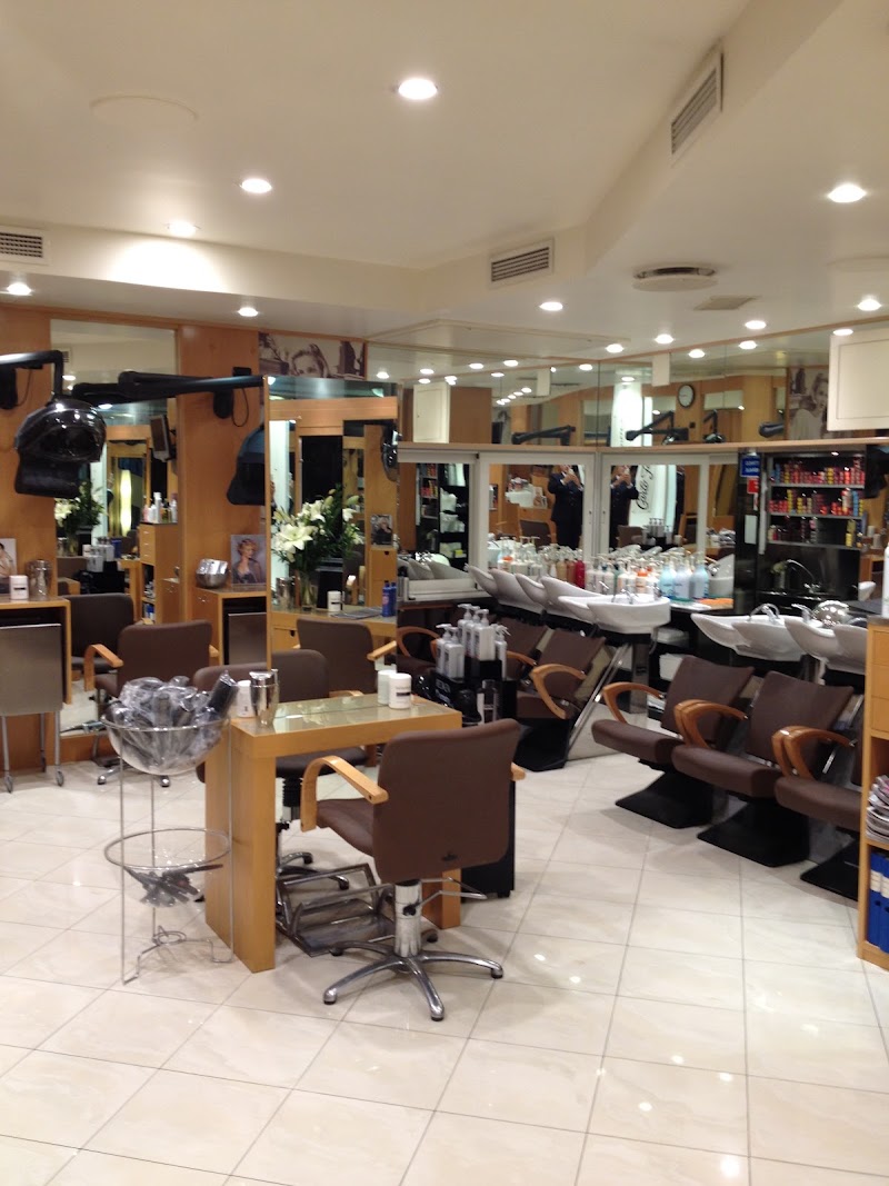 Carlo Ferri Coiffeur e Beautè - Coiffure Genoa - OneBooking