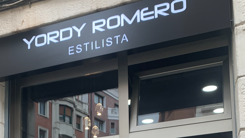 Yordy Romero Estilista - Coiffure Bilbao - OneBooking