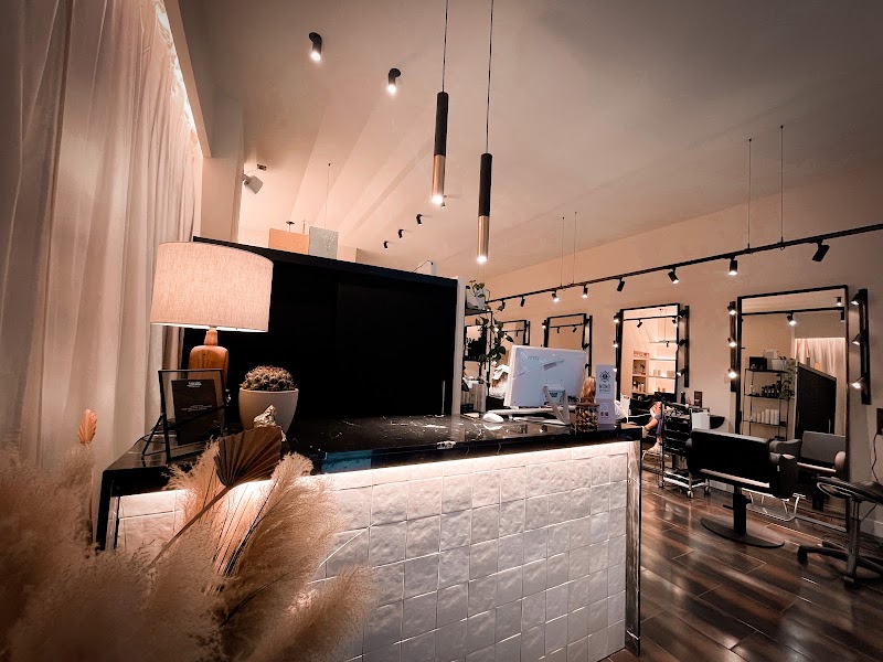 Momo - Coiffure Bilbao - OneBooking