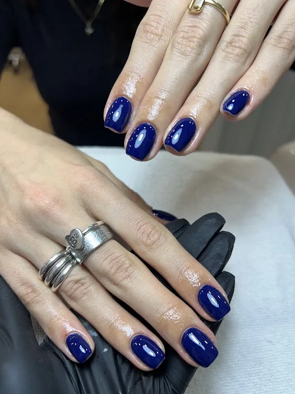 Ela Hair Beauty and Nails Salon - Coiffure Tiranë - Ela Hair Beauty and Nails Salon - Photo Galerie - OneBooking