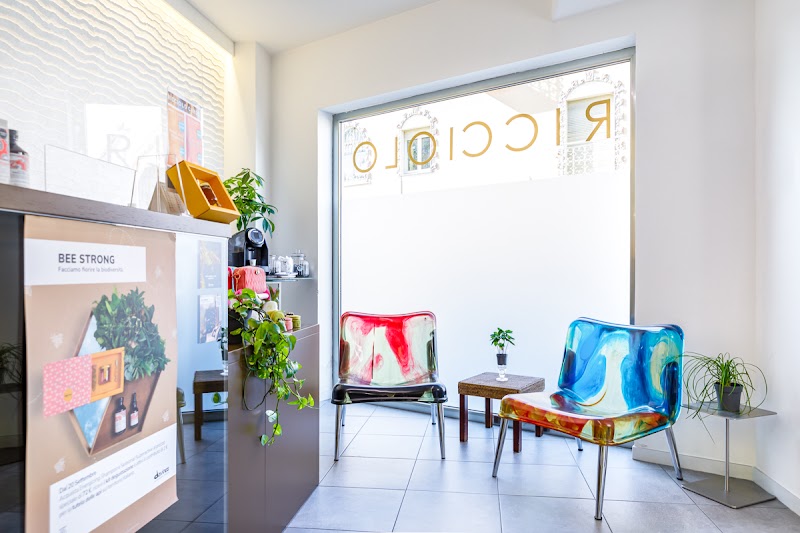 Ricciolo - Center - Coiffure Cagliari - OneBooking