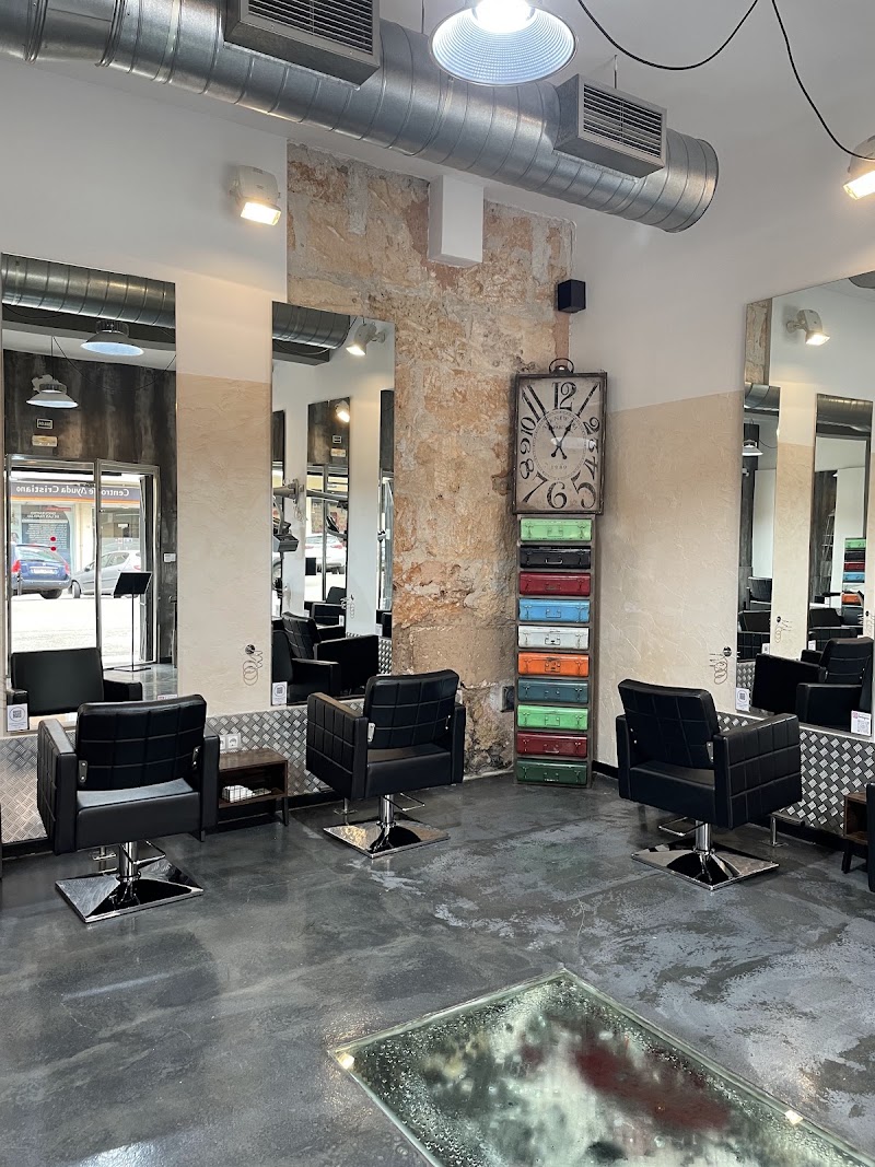 Sos Estilistas - Coiffure Palma De Mallorca - OneBooking