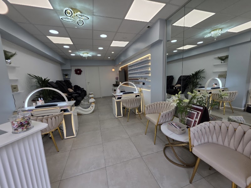 Palais Nails