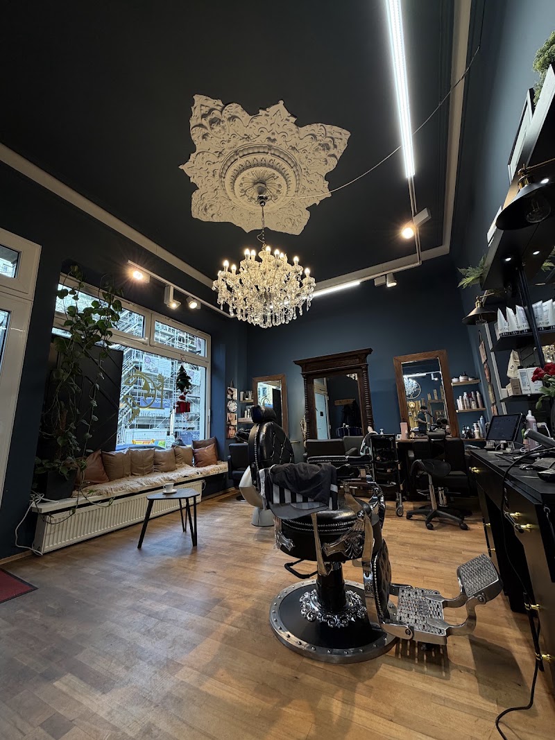 Luxury Hair Club - Coiffure Düsseldorf - OneBooking
