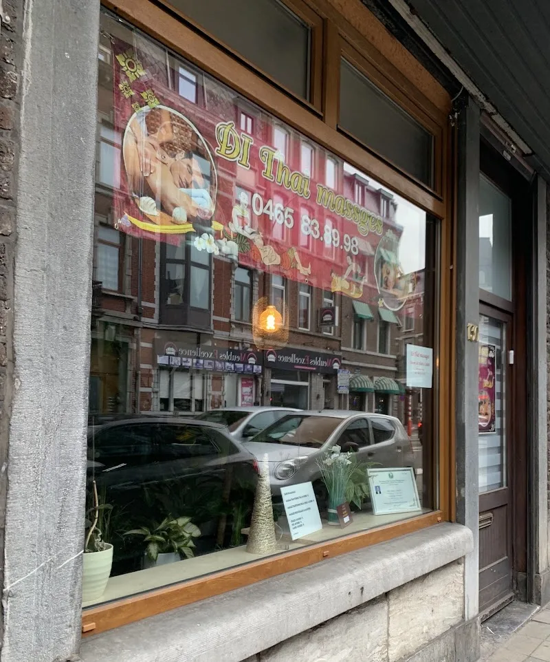 Di thaï massages