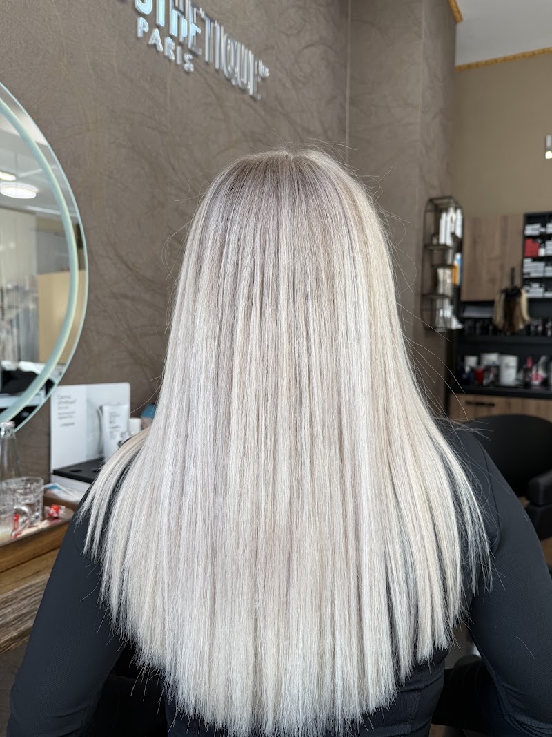 BEJTA - BEAUTY COIFFEUR - DAMEN & HERREN LA BIOSTHETIQUE PARIS - Coiffure Berlin - OneBooking