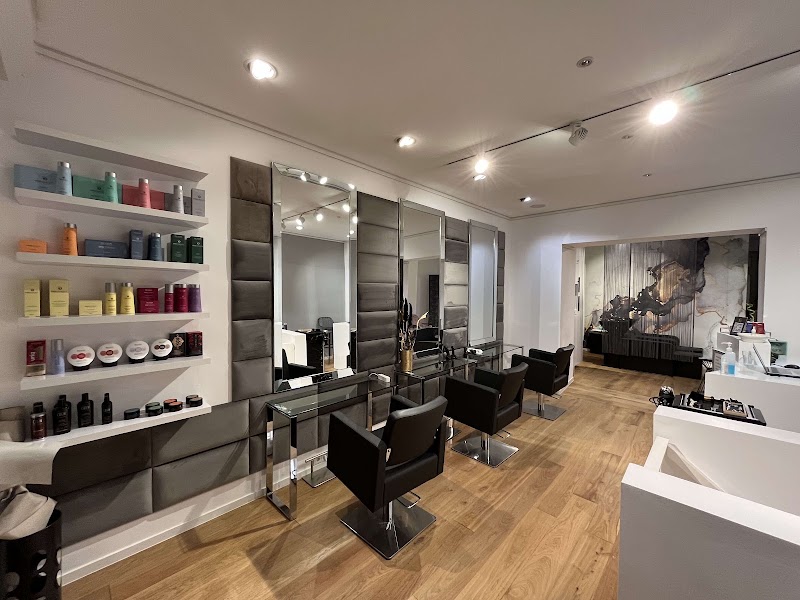 D.K. Hairlounge - Coiffure Berlin - OneBooking