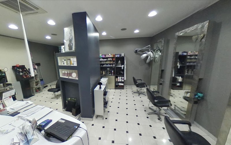 Free Art I Parrucchieri Genova - Coiffure Genoa - OneBooking