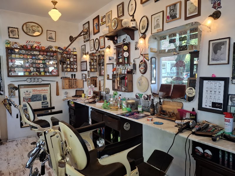 Cut Corner Hair & Barbershop - Coiffure Düsseldorf - OneBooking