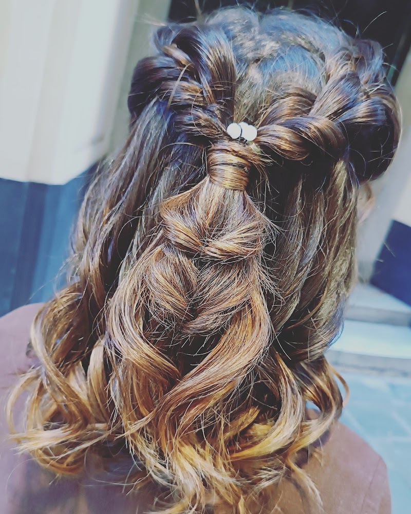 Desirée Equipe Parrucchieri - Coiffure Genoa - OneBooking