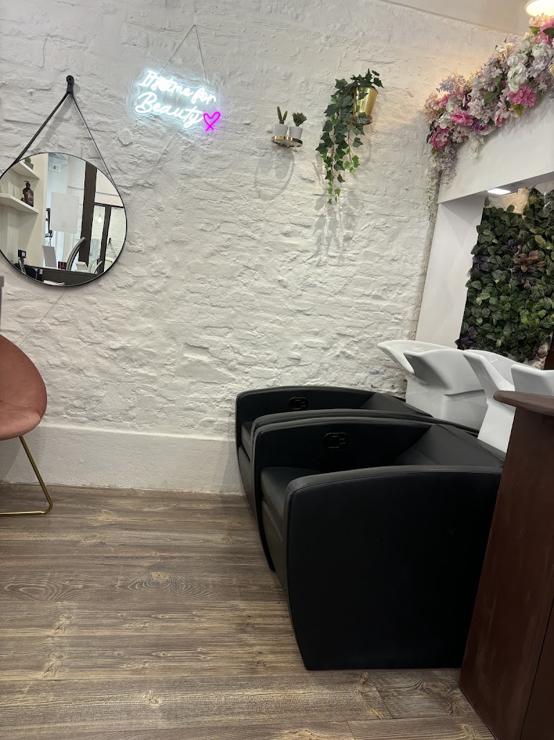 Hair Beauty di Alessia Russo - Coiffure Florence - OneBooking