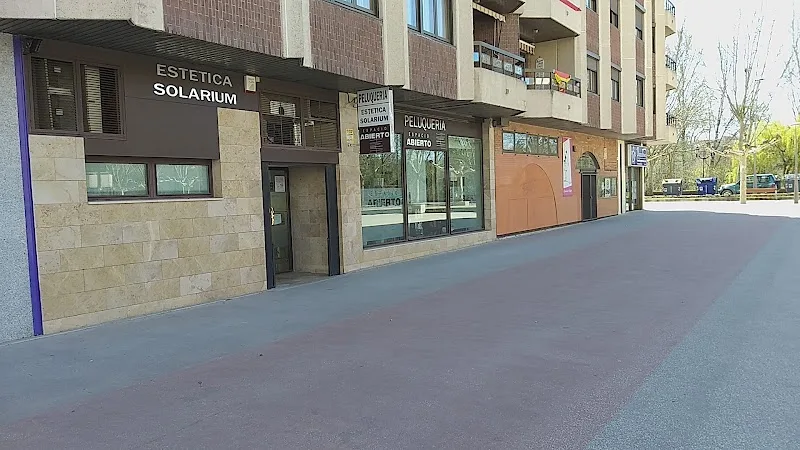 Peluquería Espacio Abierto - Coiffure Burgos - OneBooking
