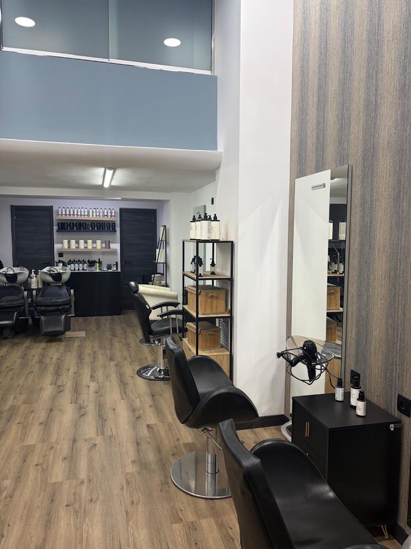 Peluquería y Estética Rosa Gutiérrez - Coiffure Burgos - OneBooking