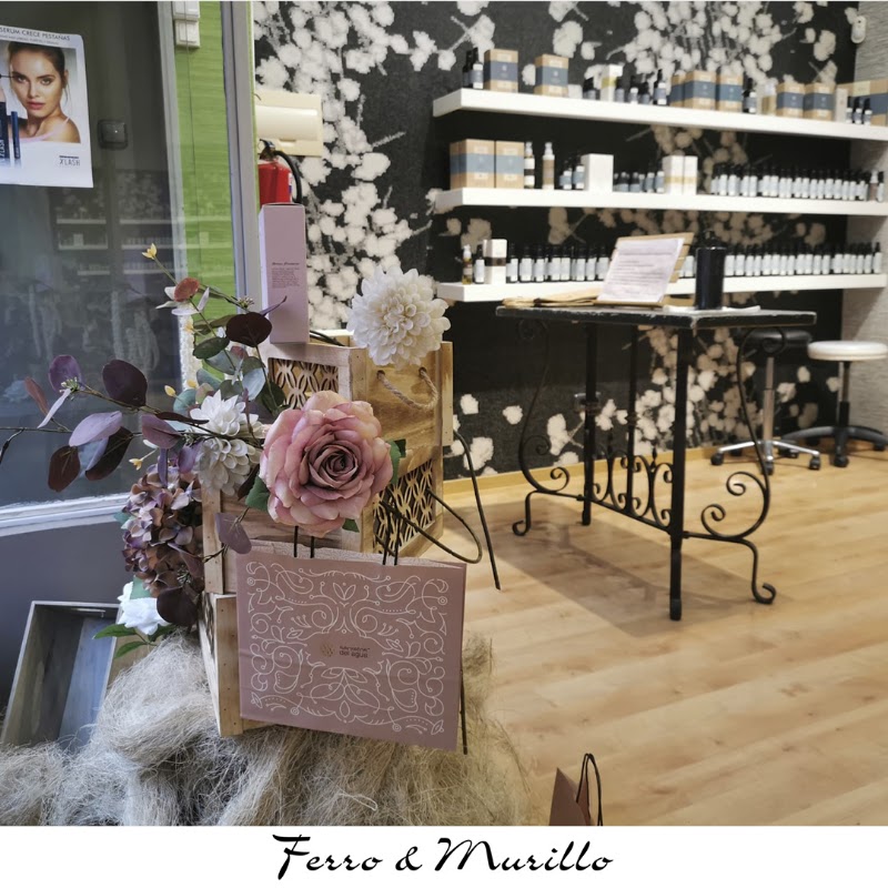 Salón de Belleza Natural Ferro & Murillo “Secretos del Agua" - Coiffure Bilbao - OneBooking
