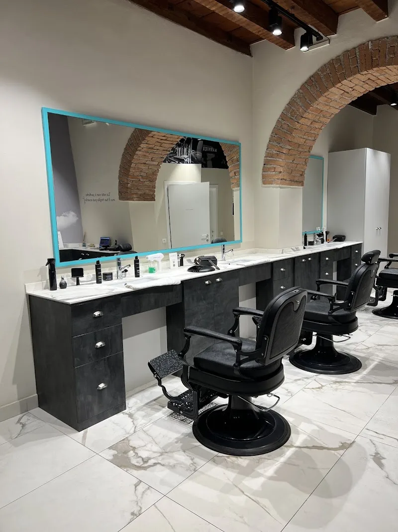 Marnier Hair Salon Barberia - Coiffure Brescia - OneBooking