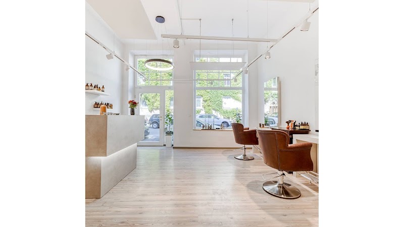 Majagua Organic Hair Spa - Coiffure Munich - OneBooking