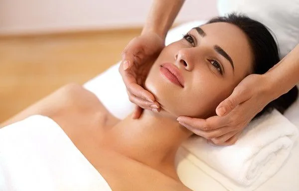 salon de spa - Spa Nîmes - Photo de couverture - OneBooking