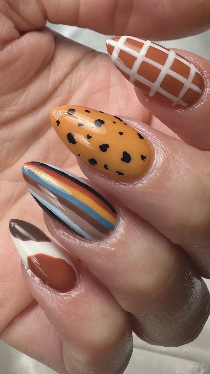 Kitsu Nails Art