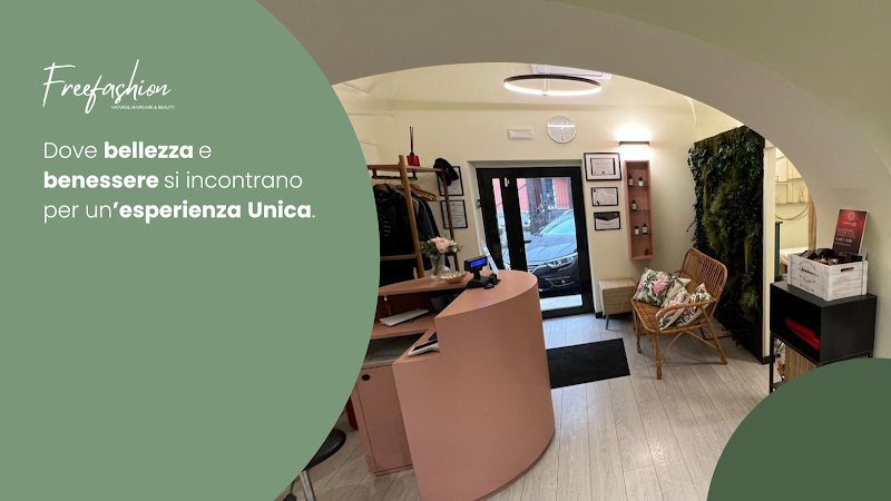 Freefashion - Natural Haircare - Coiffure Genoa - OneBooking