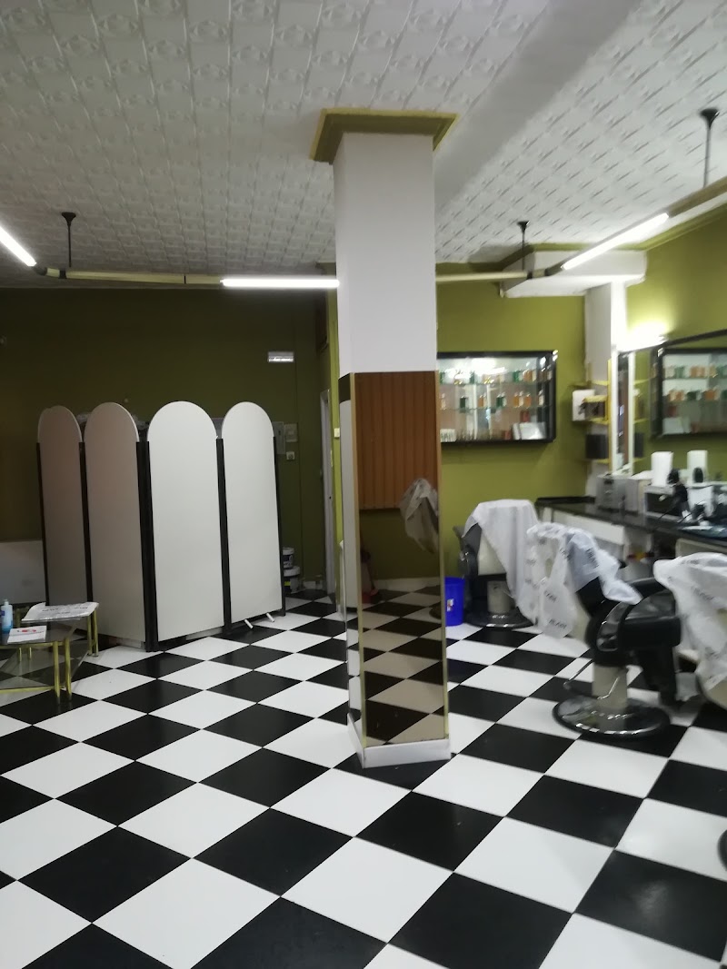 Andrade's 90 Peluqueros - Coiffure Alcalá De Henares - OneBooking
