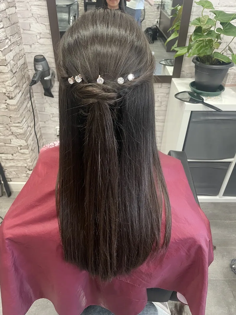 Entre rizos y bigotes - Coiffure Valladolid - Photo de couverture - OneBooking