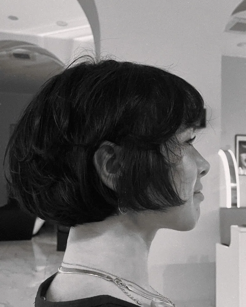 Andrea Borrelli Saloon, Hairstylist & Beauty Roma Prati - Extension - Coiffure Rome - OneBooking