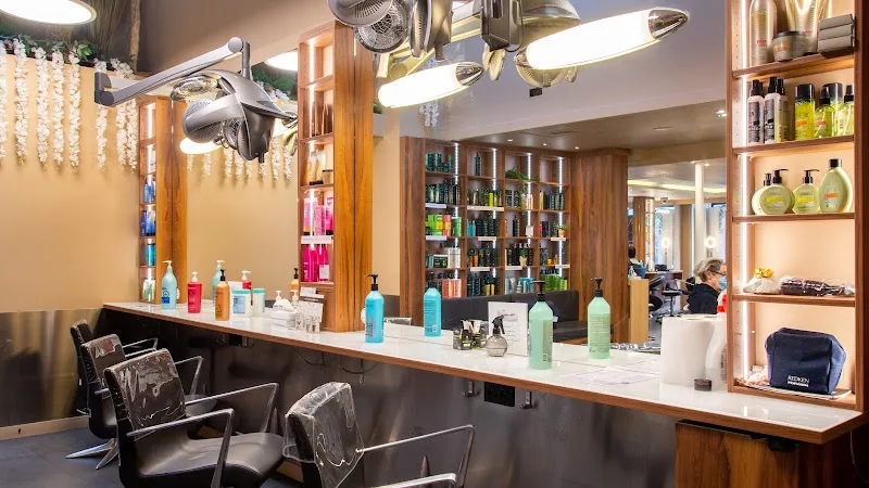 COIFFURE SPA CHRISTIAN LACOUT