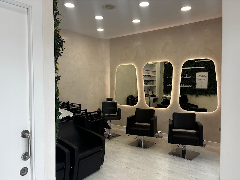 Salón Clara Villaverde - Coiffure A Coruña - OneBooking