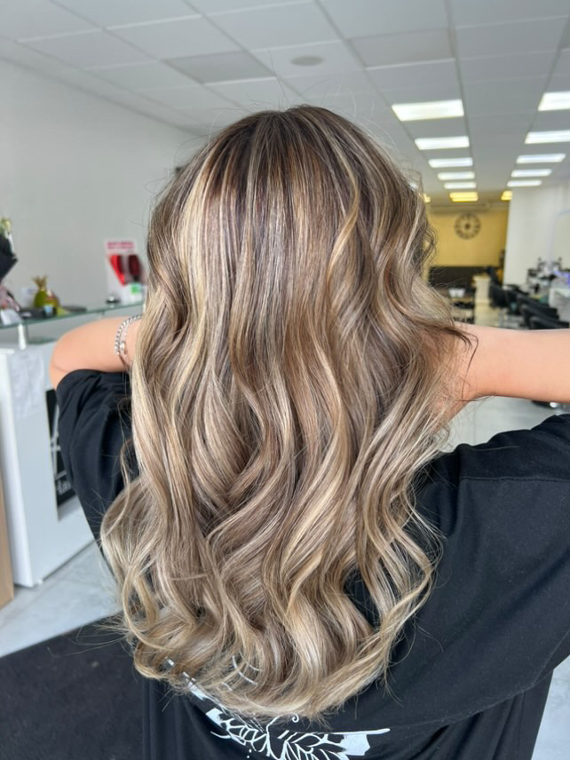 As Sü Hair & Beauty Salon - Coiffure Genk - OneBooking