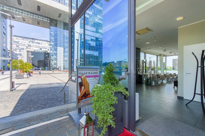 Friseur Rheinlocken, Köln Rheinauhafen - Coiffure Cologne - OneBooking